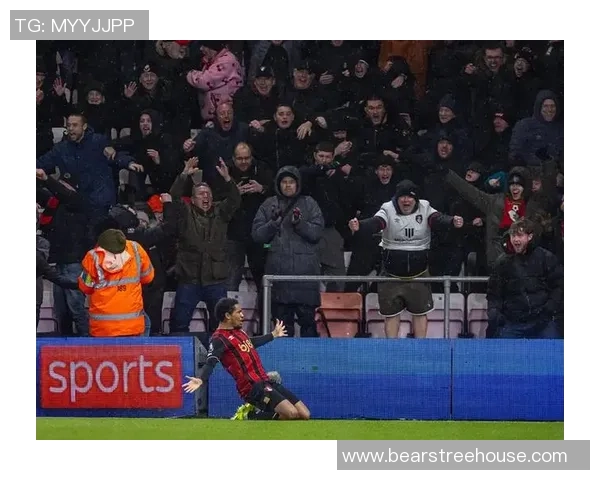 足总杯精彩对决里昂逆转AC米兰补时绝杀引发转会热议